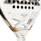 Pala Nox AT10 Genius 12K Alum Xtrem Agustín Tapia 2026 — detalle del corazón y el marco