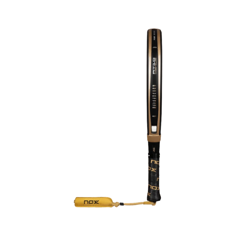 Pala de pádel Nox AT10 Genius 18K Alum by Agustín Tapia, vista de perfil