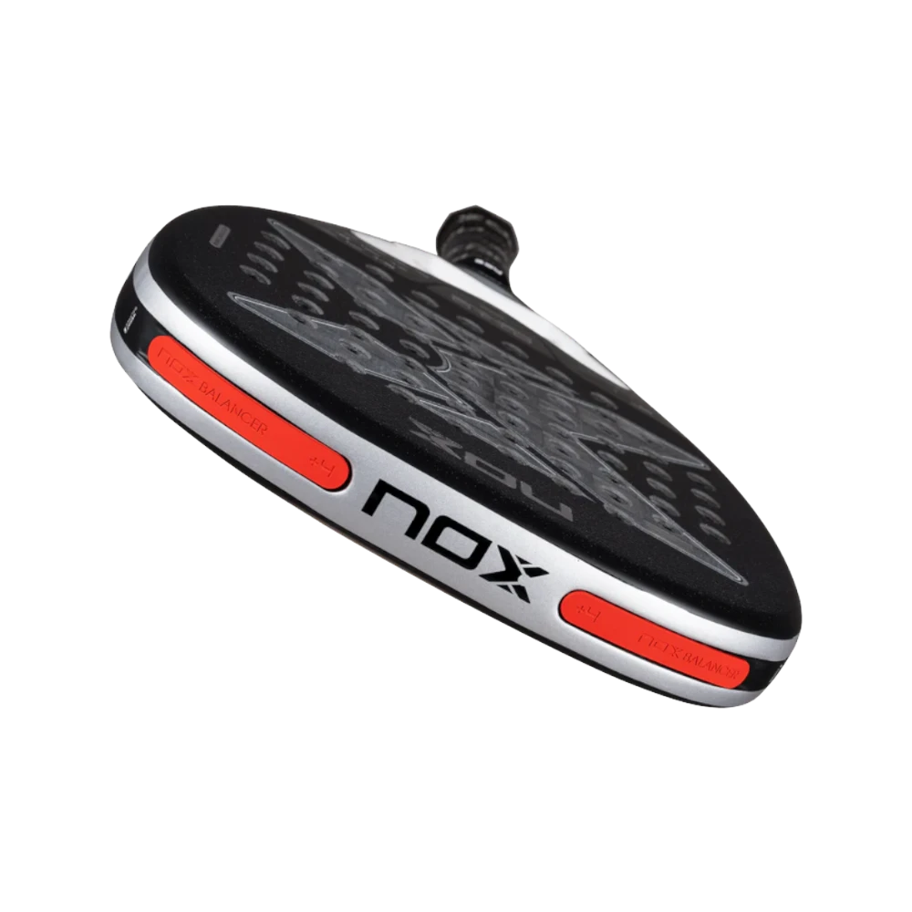 Pala de pádel Nox AT10 Genius Attack 18K Alum by Agustín Tapia, vista frontal de la cara