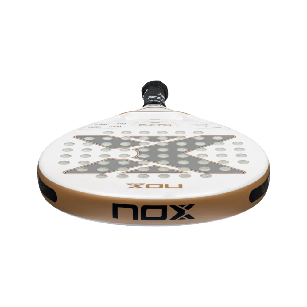 Pala de pádel Nox AT10 Genius JR, vista frontal de la cara