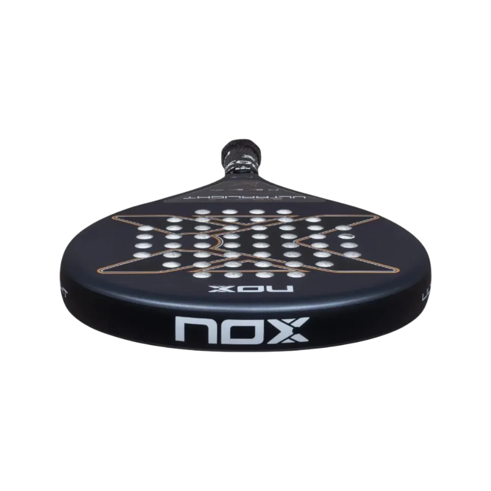Pala de pádel Nox AT10 Genius Ultralight, vista frontal de la cara