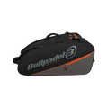 Paletero Bullpadel Advance 2026 negro y naranja, vista principal