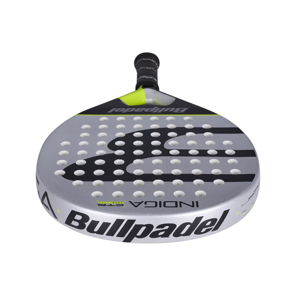 Pala de pádel Bullpadel Indiga Ctr 26, vista frontal de la cara