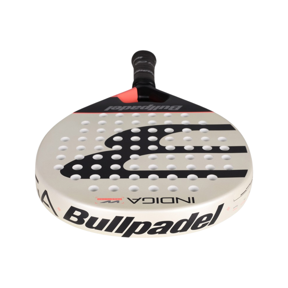 Pala de pádel Bullpadel Indiga W 26, vista frontal de la cara