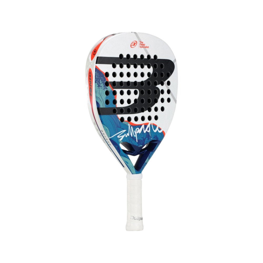 Pala de pádel Bullpadel Ionic Power 26, vista inclinada
