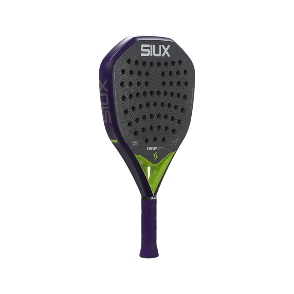 SIUX FENIX PRO 2026 BLACK inclinado