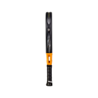 Pala Bullpadel Vertex 05 CFM 2027 — canto de la pala