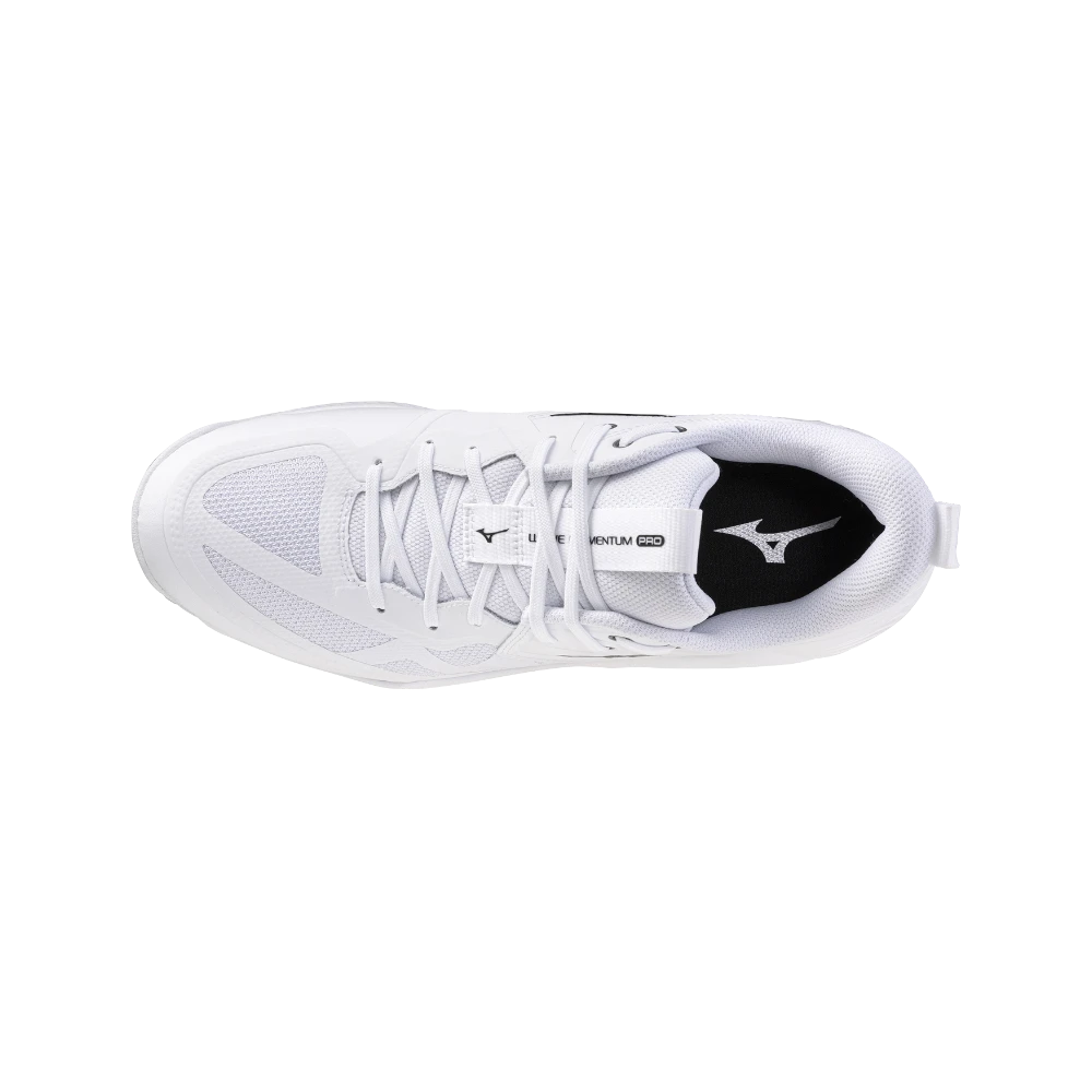 Zapatillas de pádel PadelHouse Mizuno Wave Momentum Pro en color blanco y gris con diseño técnico de malla